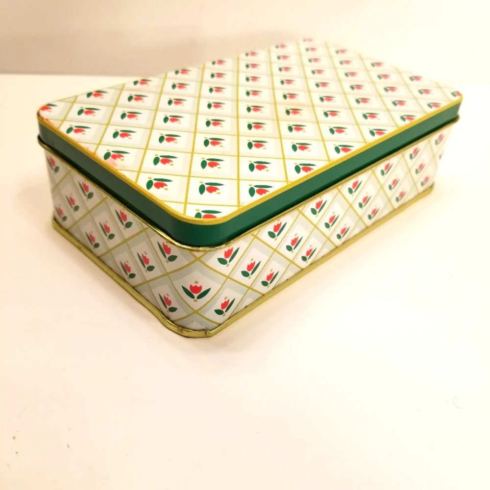 Charming Decorative Red/Green Tulip Floral Pattern Tin Box Easter, Christmas!